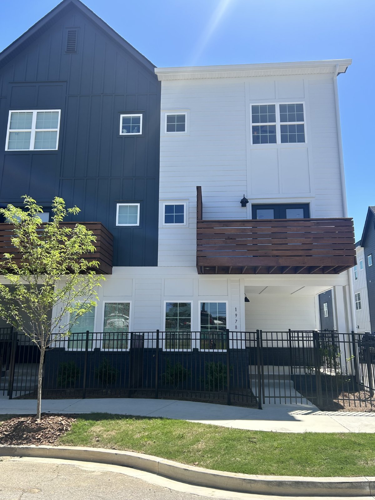 BRAND NEW In the heart of Chattanooga! 3 beds, 2.5 baths, 2 car garage in a gates community! property image