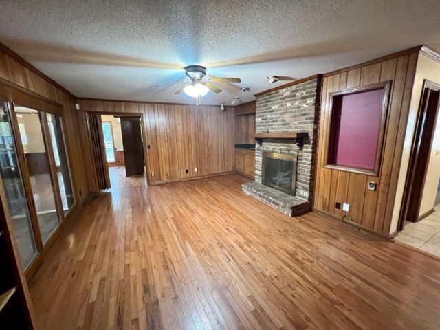 Country Living in the City*4 Bedrooms*Some Acreage Mowing included property image