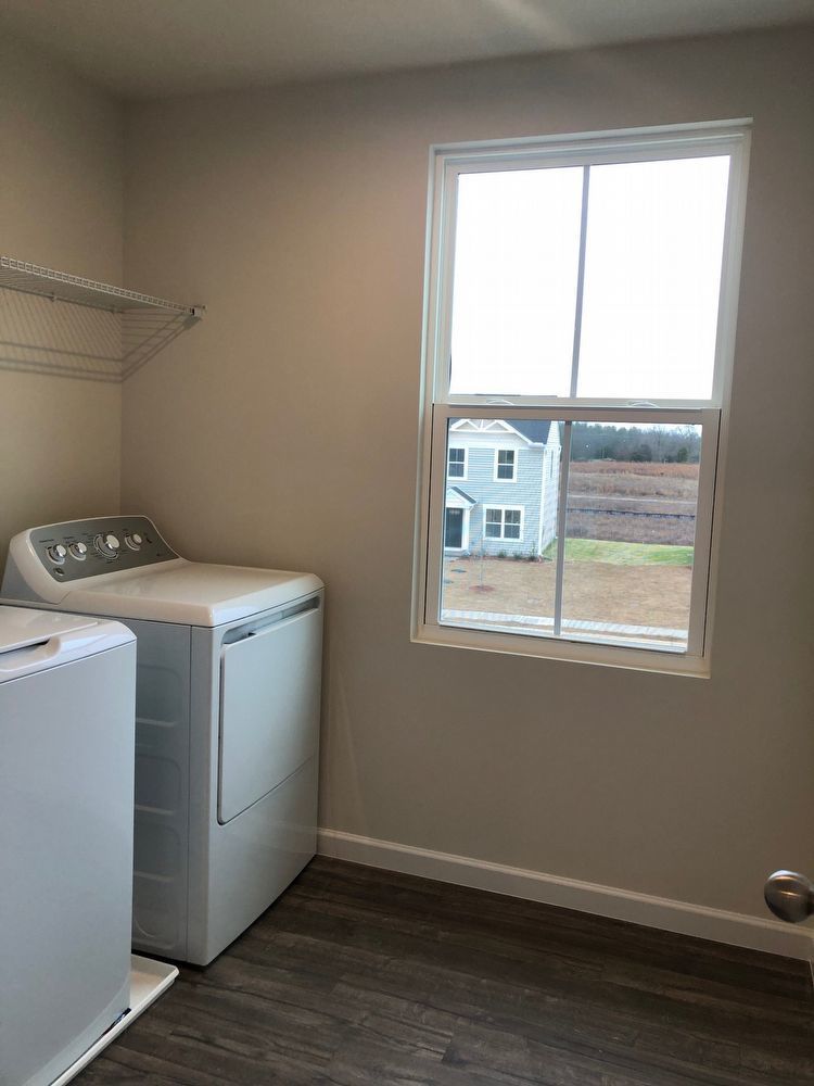 Beautiful *Like New* Home in Christiana! property image