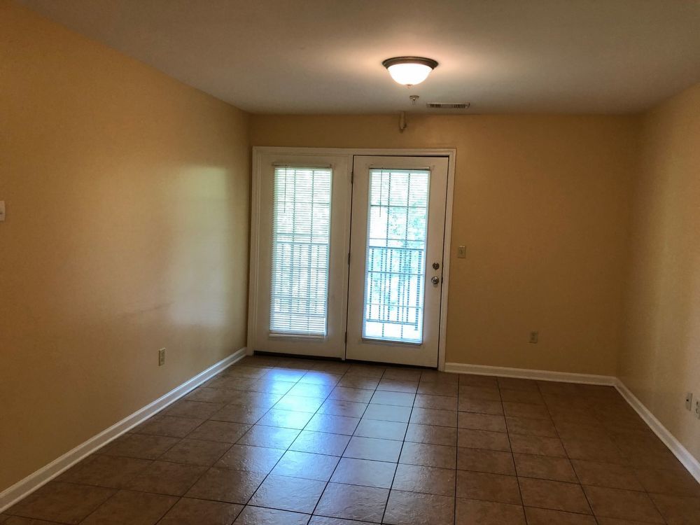 2 Bed 2 Bath Home Located Near MTSU property image