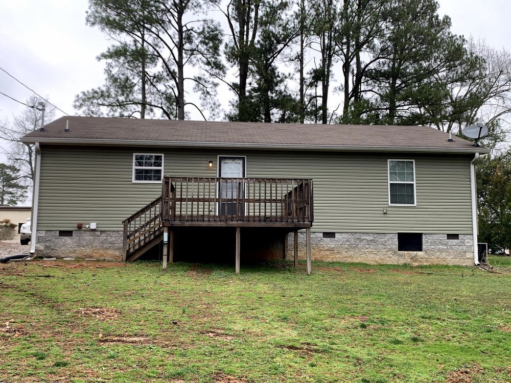 Beautiful 3 Bedroom 2 Bathroom Ranch Style Home on Large Lot property image
