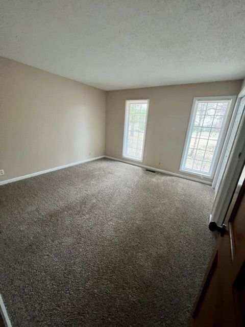 Country Living in the City*4 Bedrooms*Some Acreage Mowing included property image
