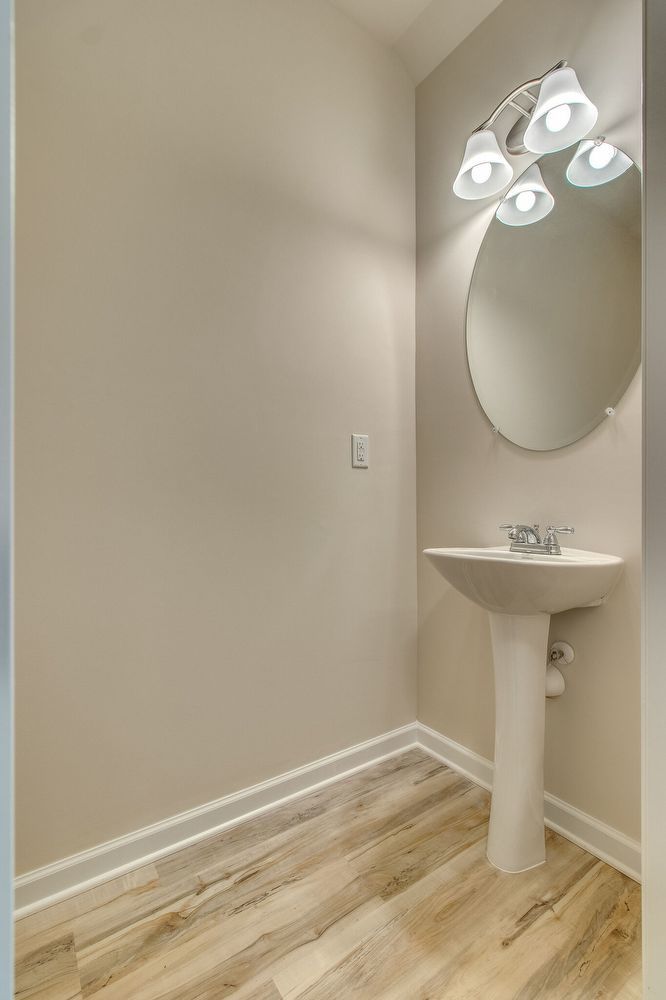 Beautiful 3BR/2.5BA Townhome in Columbia! property image
