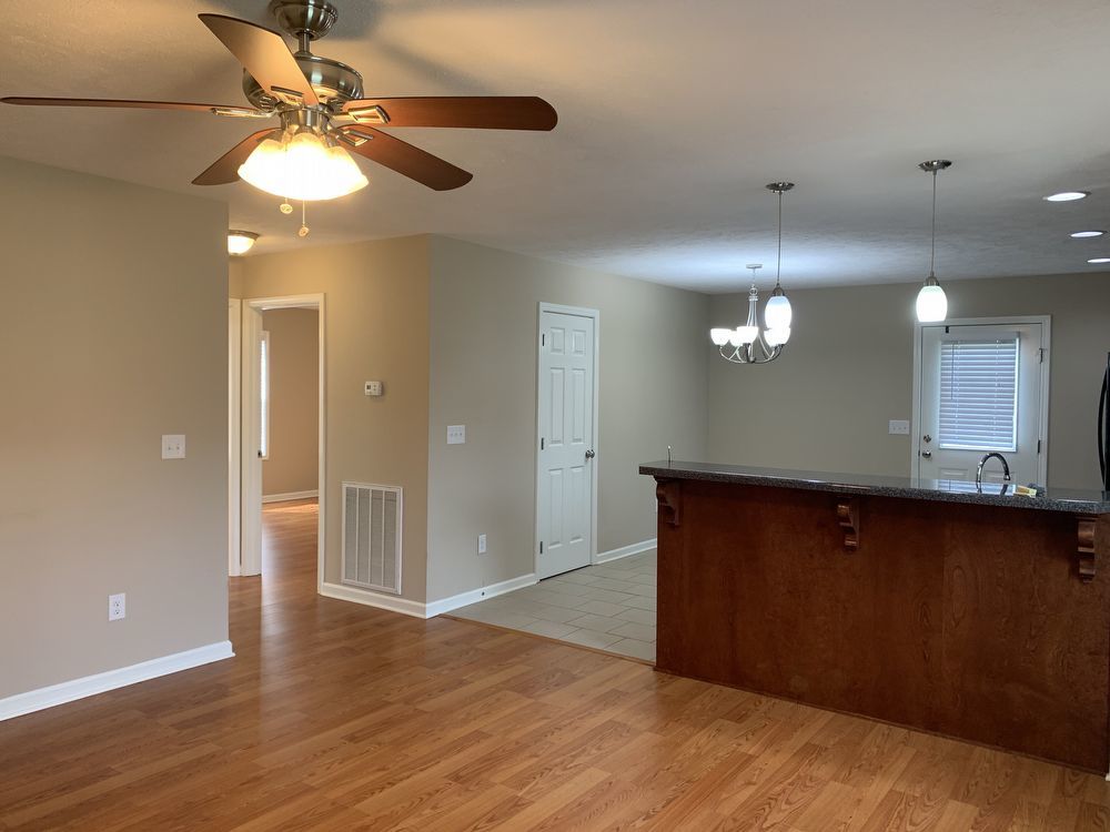 Charming 3 Bedroom Home with Fenced in Yard! property image