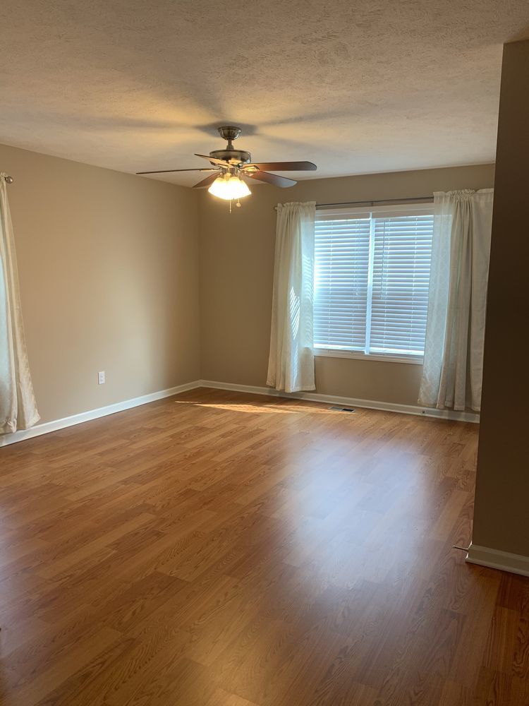 Charming 3 Bedroom Home with Fenced in Yard! property image