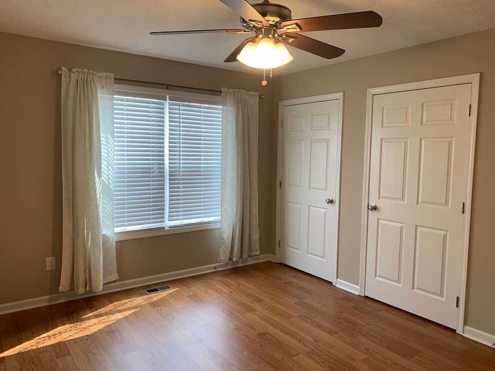 Charming 3 Bedroom Home with Fenced in Yard! property image