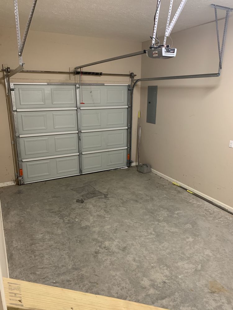 Charming 3 Bedroom Home with Fenced in Yard! property image