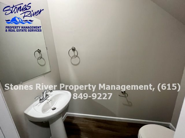 4 Bedroom Home, 2 Miles from MTSU! property image