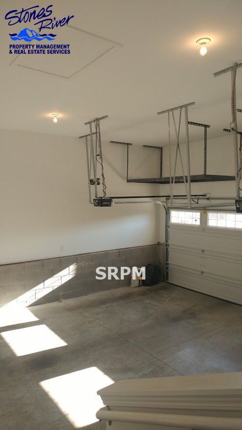 Beautiful 3 Bed 2 Bath Home in Nolensville - With Screened in Back Porch property image