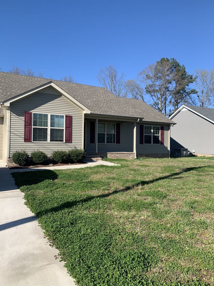 3 Bedroom, 2 Bath Home with GARAGE! property image