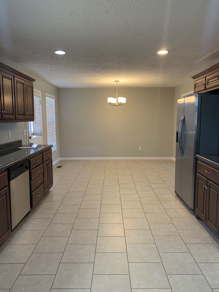 3 Bedroom, 2 Bath Home with GARAGE! property image