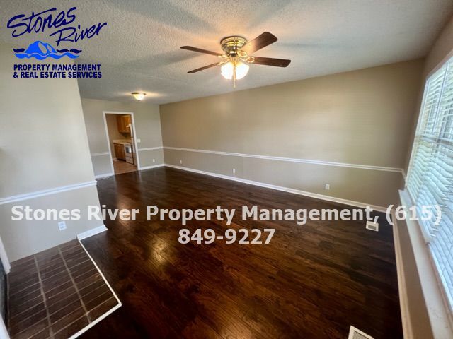 3 Bed/2 Bath Townhouse *Huge Bonus Room*SOUTH Murfreesboro property image