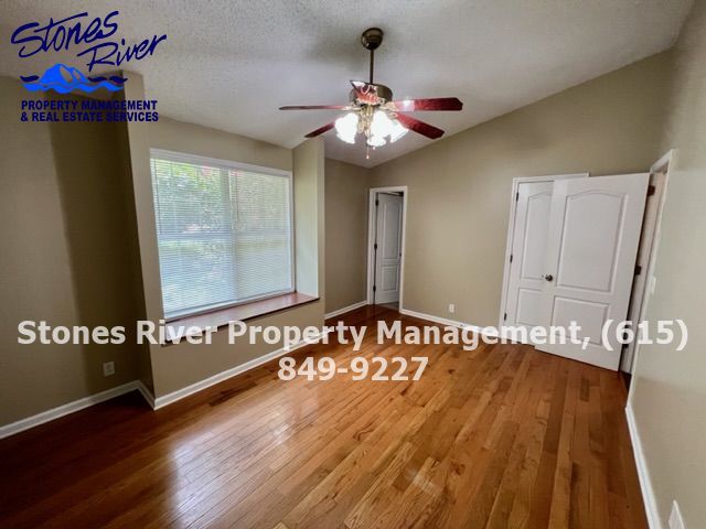 3 Bed/2 Bath Townhouse *Huge Bonus Room*SOUTH Murfreesboro property image