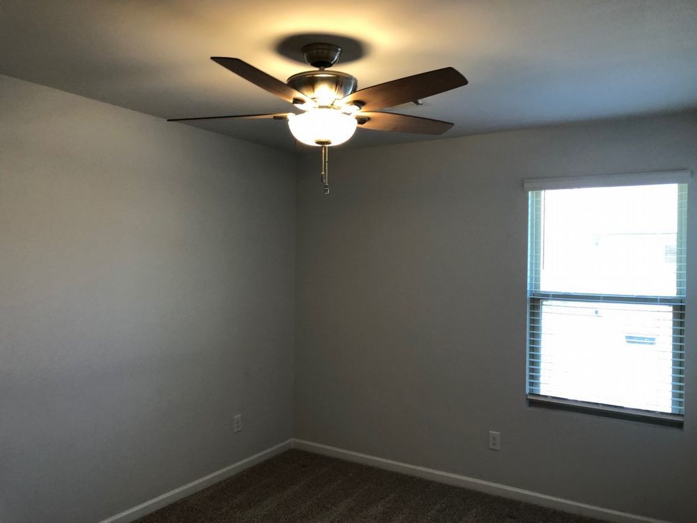 Beautiful Open Concept 3 BR 2.5 Bath Townhome in Murfreesboro - Off Veterans Parkway property image