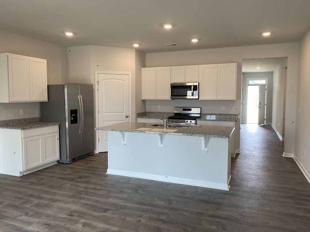 4 BD, 2 BA, 2 Car Garage! Open Floor Plan! Community Pool + Playground property image