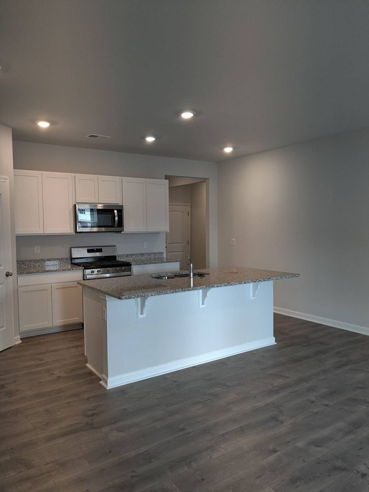4 BD, 2 BA, 2 Car Garage! Open Floor Plan! Community Pool + Playground property image