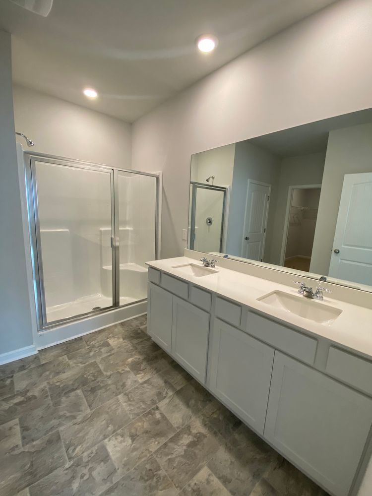 4 BD, 2 BA, 2 Car Garage! Open Floor Plan! Community Pool + Playground property image