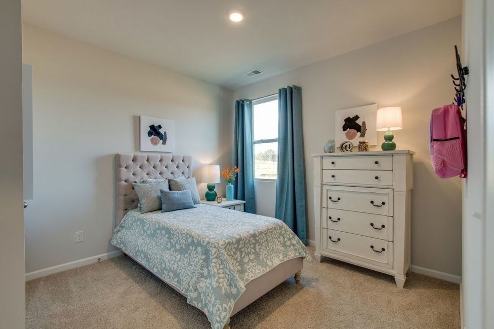4 BD, 2 BA, 2 Car Garage! Open Floor Plan! Community Pool + Playground property image