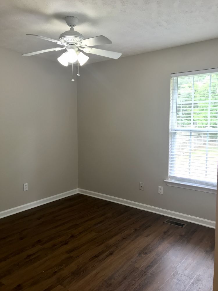Beautiful 3 Bedroom, 2 Bath Home with Upgrades Throughout! property image