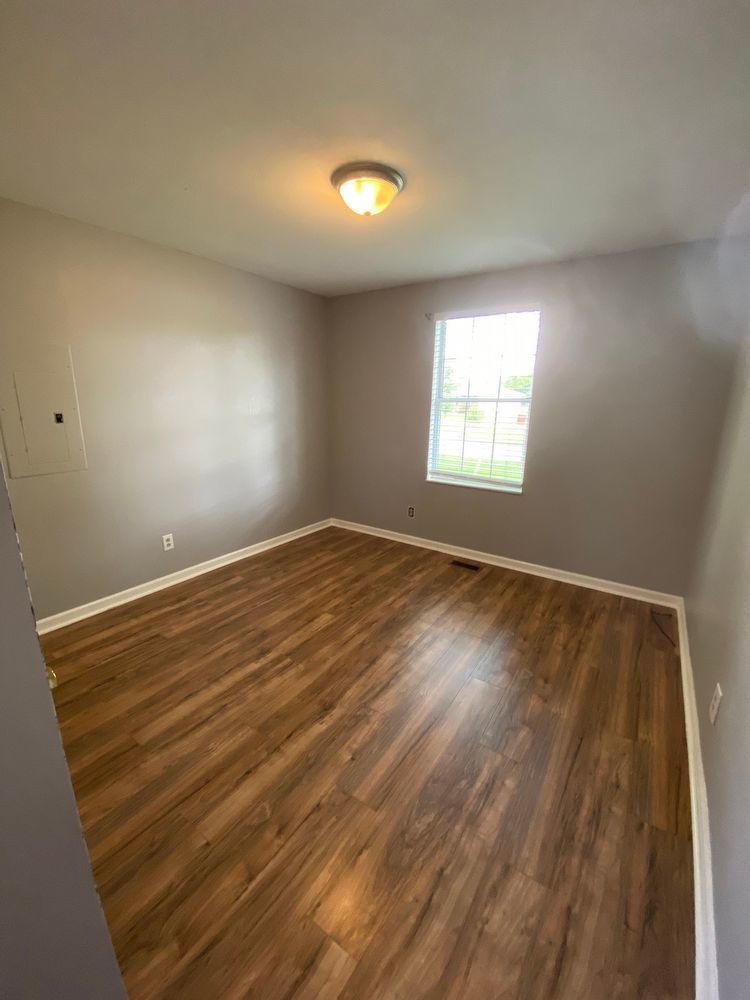 Charming 3 Bed, 2 Bath Home on Over an Acre! property image