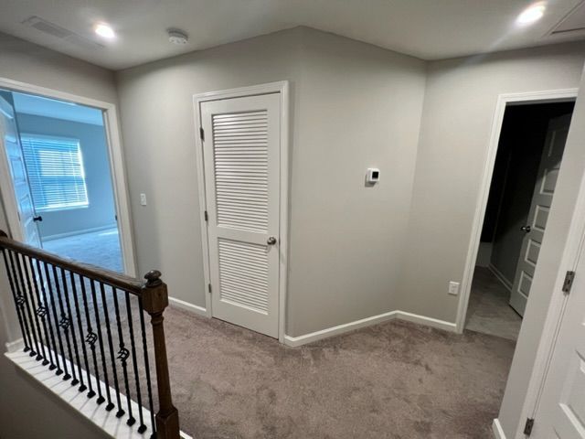 3 Bed 2.5 Bath Townhome, Minutes from I-24 & The Avenue! property image