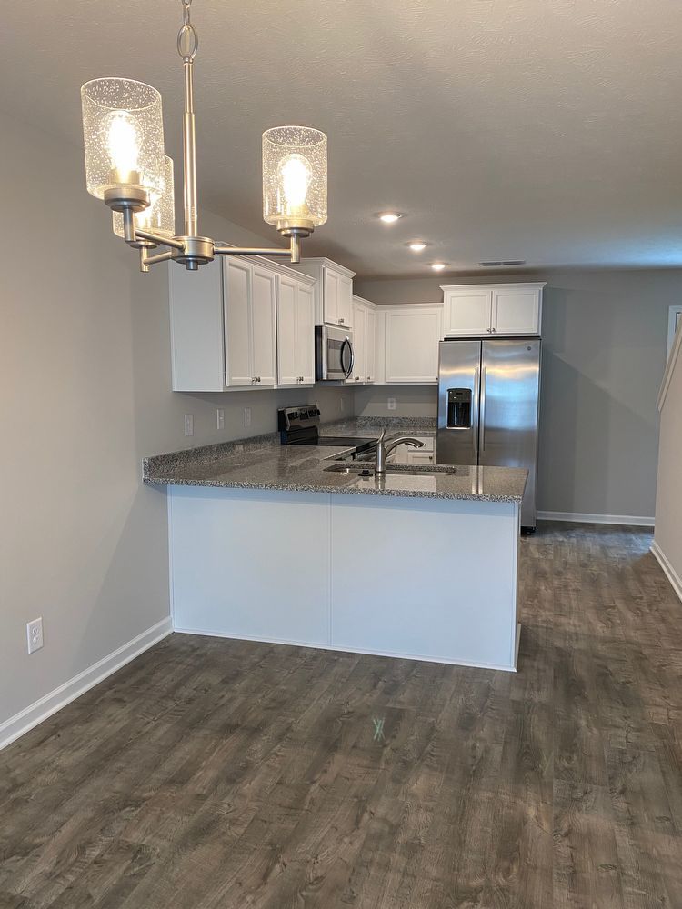 3 BD 2.5 BA Great Location, 2 Car Garage Like New Build Townhome! property image