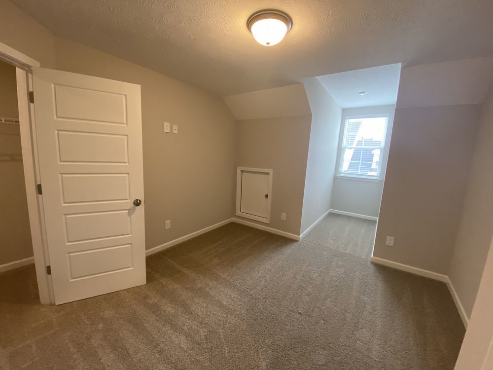 3 BD 2.5 BA Great Location, 2 Car Garage Like New Build Townhome! property image