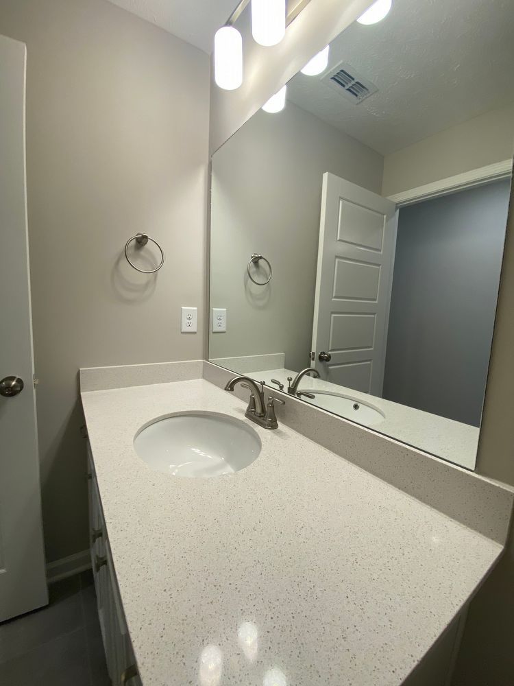 3 BD 2.5 BA Great Location, 2 Car Garage Like New Build Townhome! property image