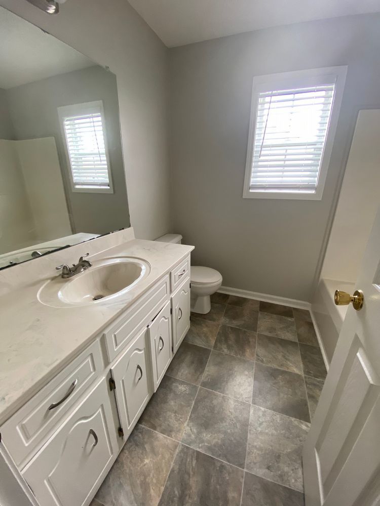 Renovated 3-Bedroom Home Just Minutes from Fort Campbell! property image