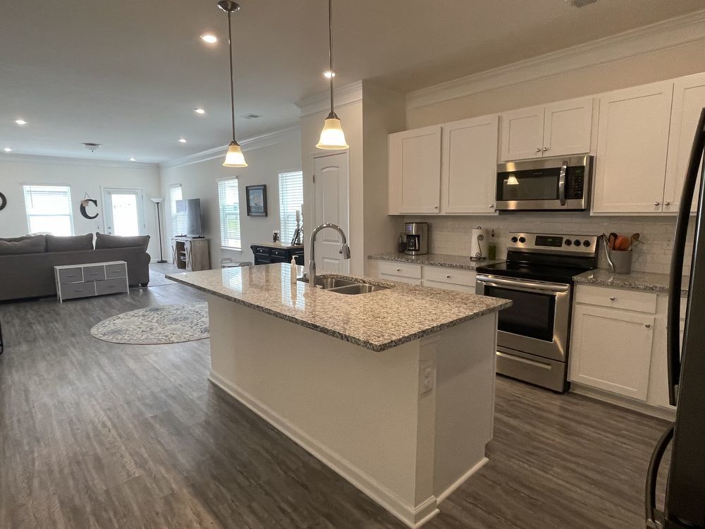 Gorgeous 3 Bedroom Home in Union Station! property image