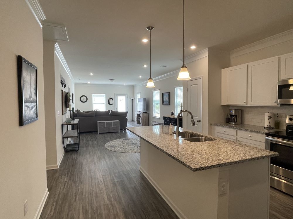 Gorgeous 3 Bedroom Home in Union Station! property image