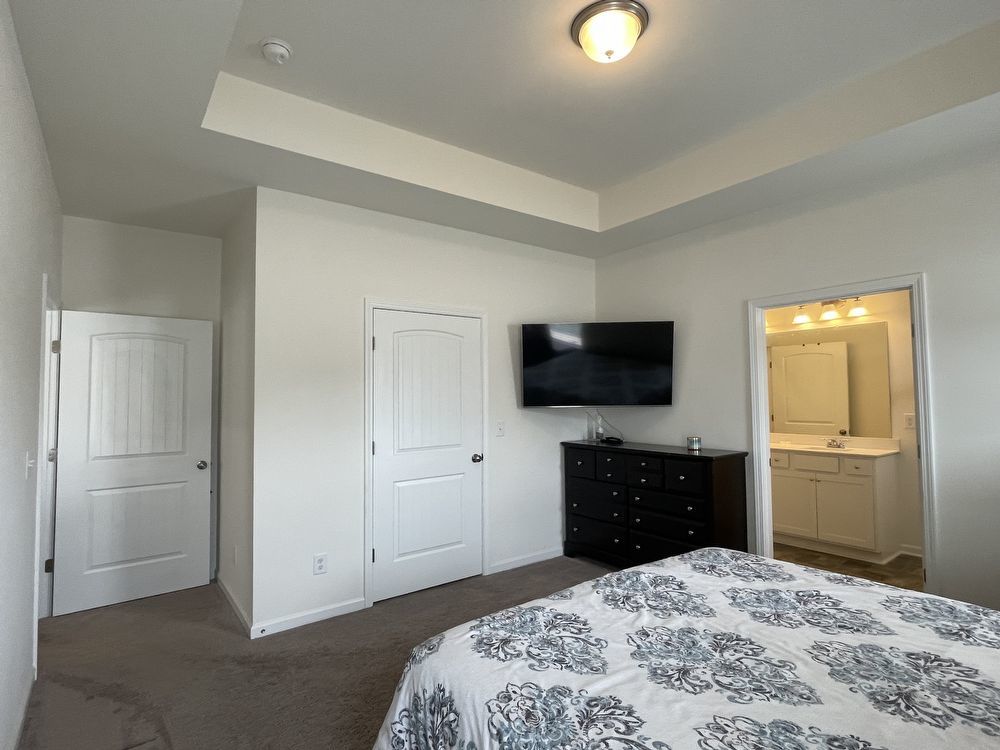 Gorgeous 3 Bedroom Home in Union Station! property image