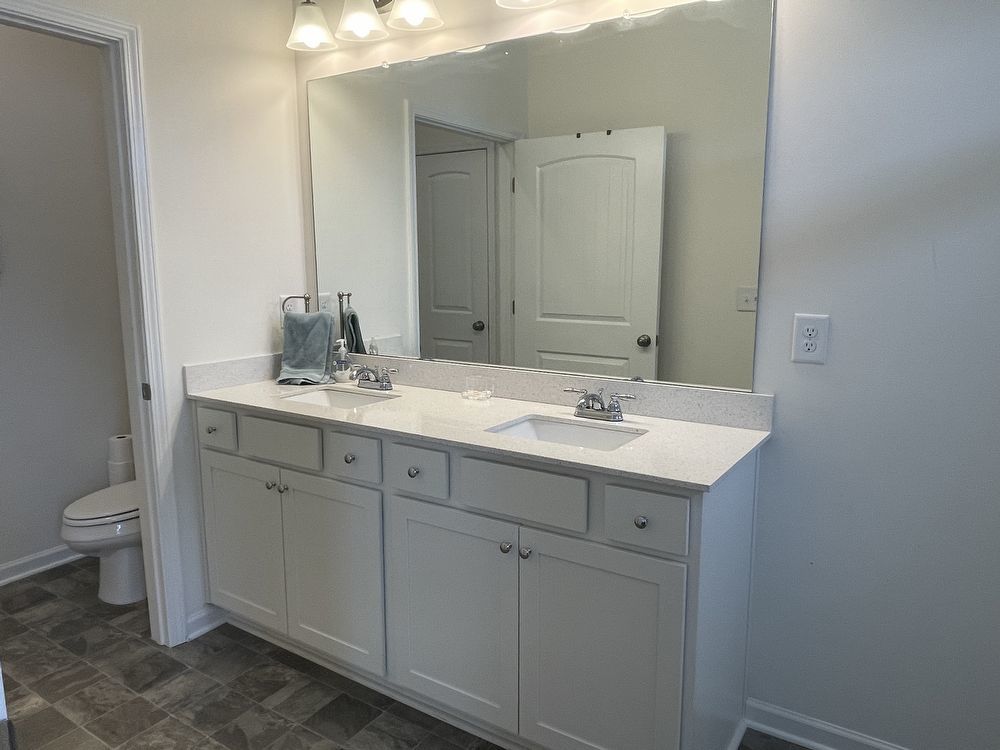 Gorgeous 3 Bedroom Home in Union Station! property image
