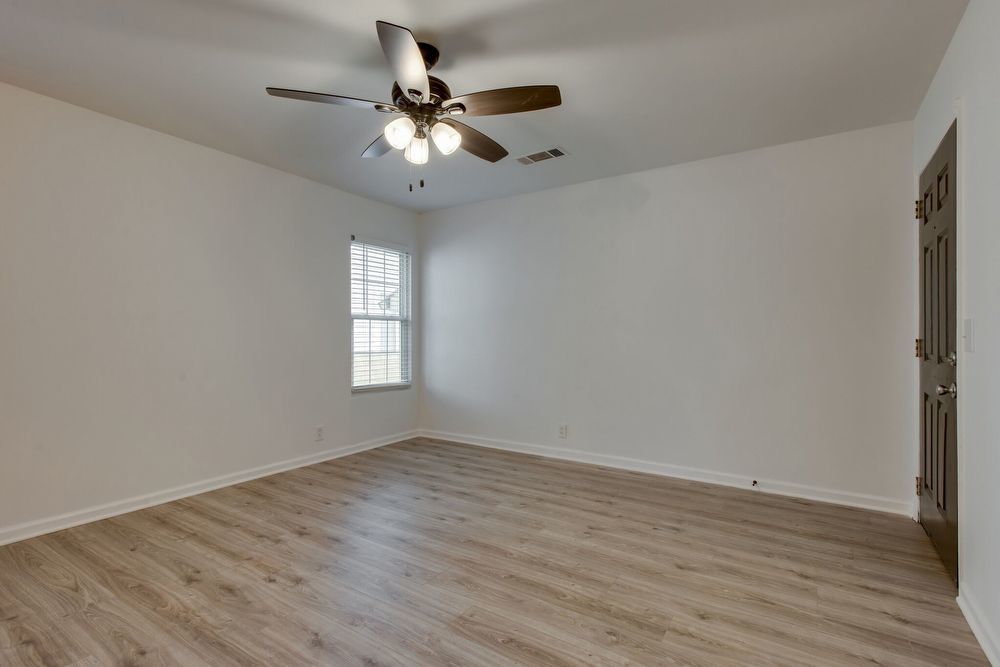 Charming 3 Bedroom Duplex in the Heart of West Nashville! property image