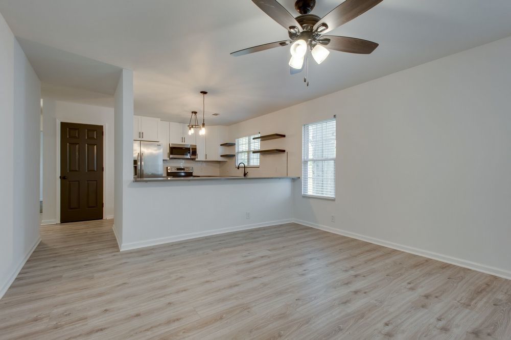 Charming 3 Bedroom Duplex in the Heart of West Nashville! property image