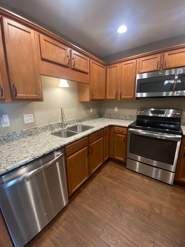 Beautiful 3 BR, 2.5 BA, 1 Car Garage, Bonus Room, and Triple Blackman Zoned! property image