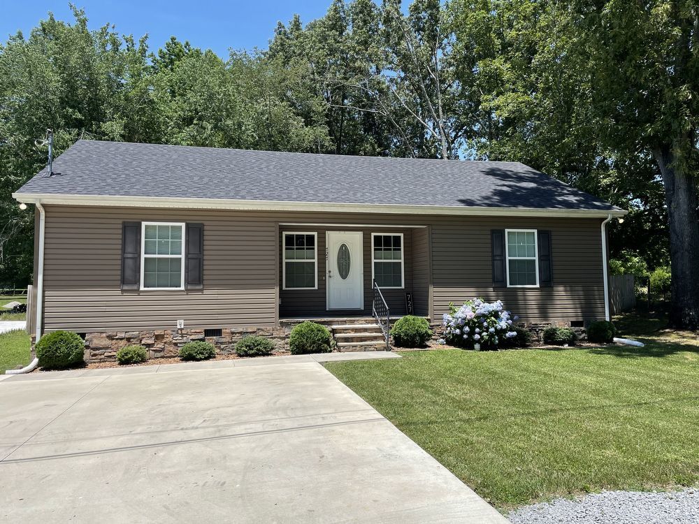 727 Marbury Road Tullahoma, TN 37388 Stones River Property Management