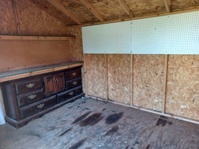 Privacy Fenced Back Yard. Storage Bldg. Fireplace. Washer & Dryer. Master BR downstairs property image