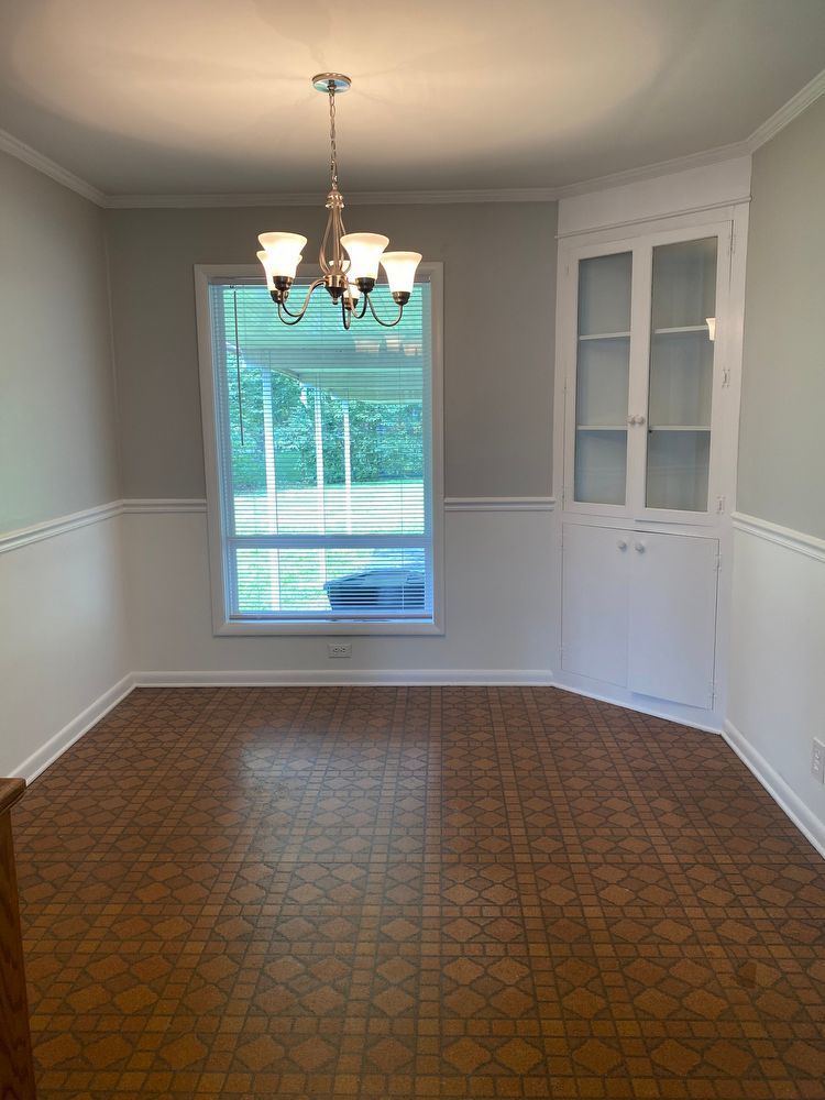 Charming 4 BR, 2 BA, Close to MTSU, 1 Car Garage, Large Carport property image