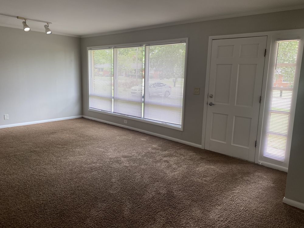 Charming 4 BR, 2 BA, Close to MTSU, 1 Car Garage, Large Carport property image