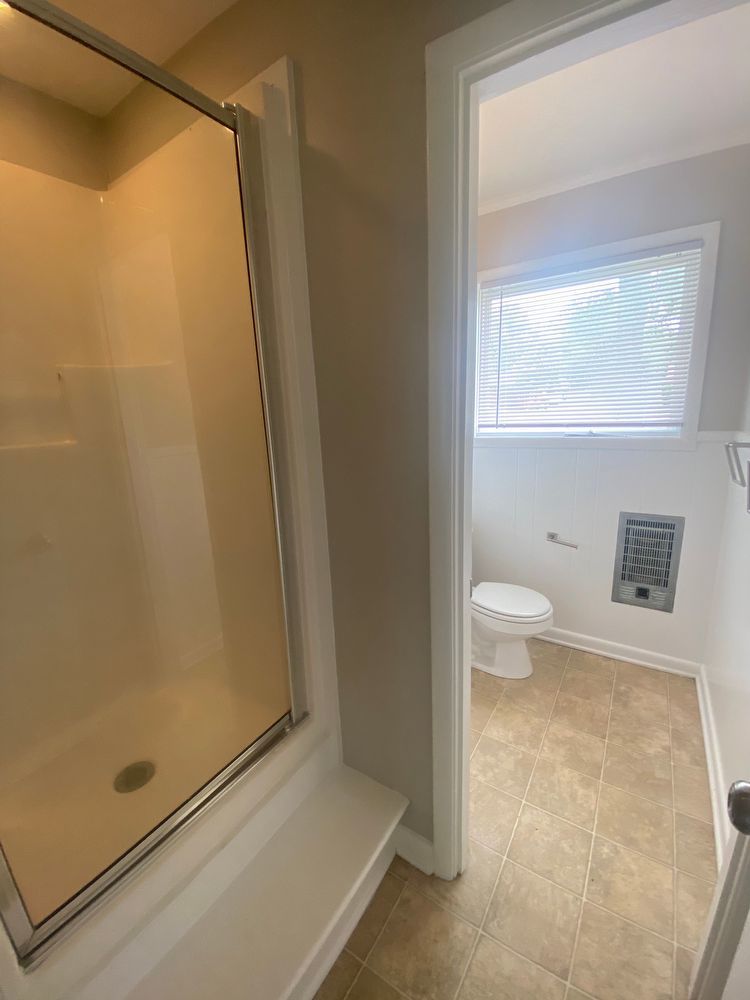 Charming 4 BR, 2 BA, Close to MTSU, 1 Car Garage, Large Carport property image