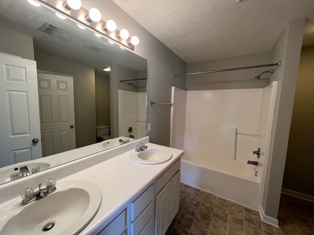 1/2 Off First Motnh's Rent! 3BR 2.5B Home + Office/Study & BONUS ROOM located in Murfreesboro property image