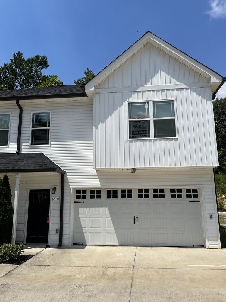 4 BR, 2.5 BA, 2 Car Garage | Townhome Close to Volkswagen, Amazon & Fed Ex property image