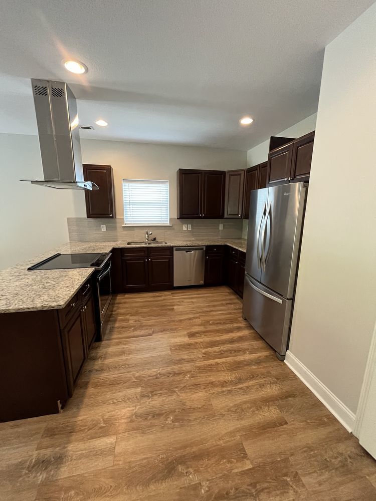 4 BR, 2.5 BA, 2 Car Garage | Townhome Close to Volkswagen, Amazon & Fed Ex property image