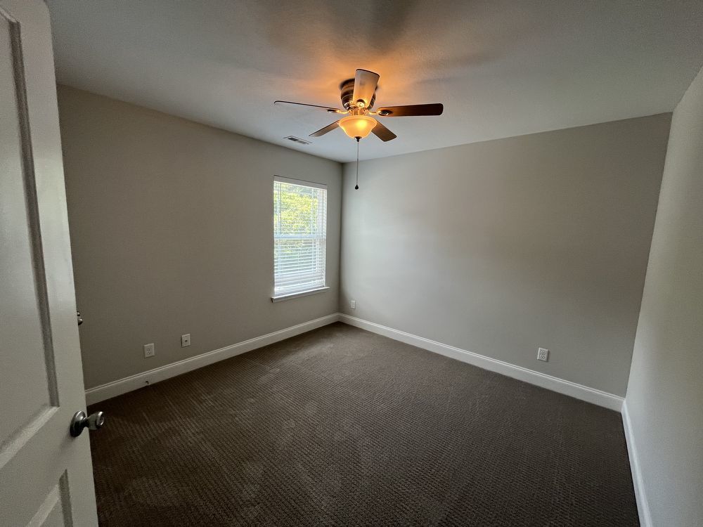 4 BR, 2.5 BA, 2 Car Garage | Townhome Close to Volkswagen, Amazon & Fed Ex property image