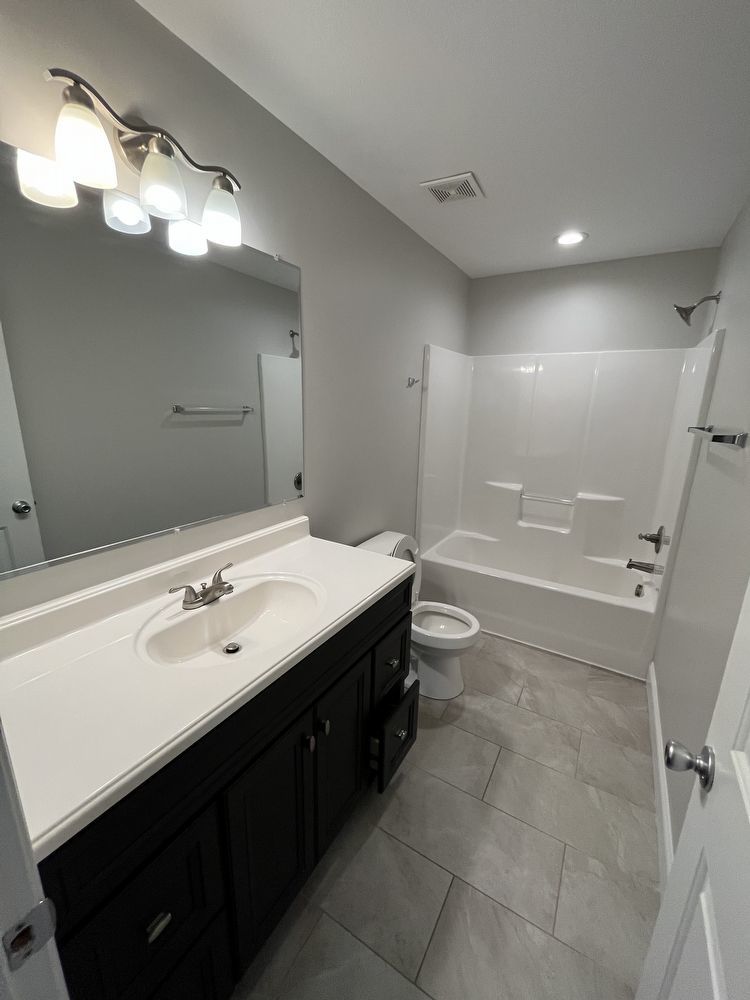 4 BR, 2.5 BA, 2 Car Garage | Townhome Close to Volkswagen, Amazon & Fed Ex property image