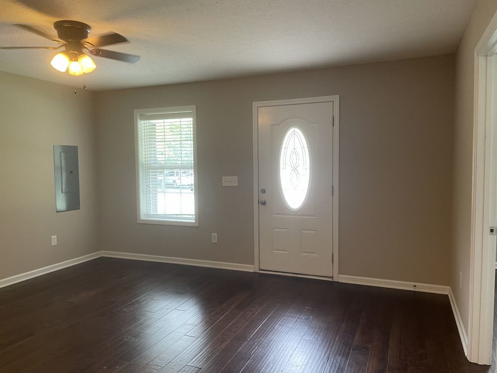 Charming 3 Bedroom Home Close to Downtown Tullahoma... property image