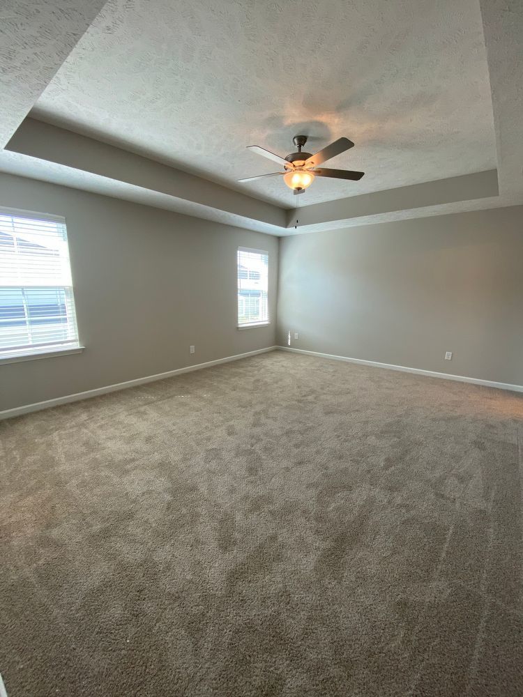 Like New Luxury Townhome! 3 BR, 2.5 BA, 2 Car Garage, Pool, Dog Park, and More! property image