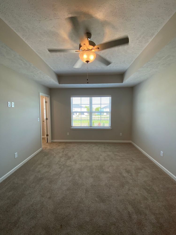 *MOVE IN SPECIAL* Luxury Townhome! 3 BR, 2.5 BA, 1 Car Garage, Pool, Dog Park, and More! property image