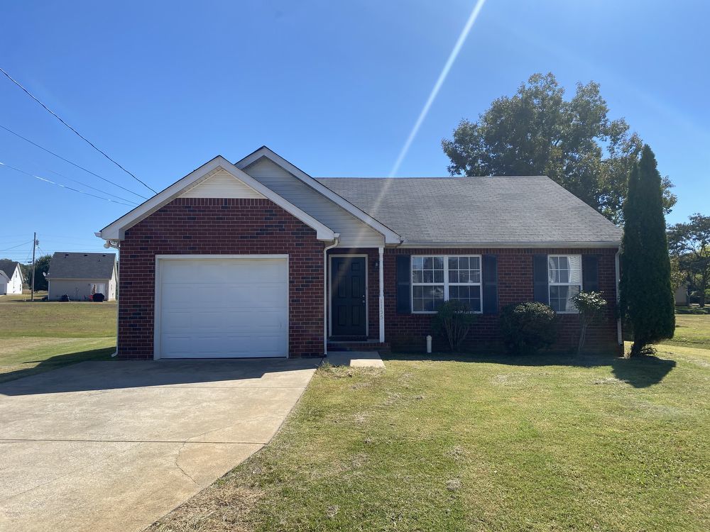 Charming, Renovated Open Floor Plan Home | 3 BR, 2 BA, 1 Car Garage property image